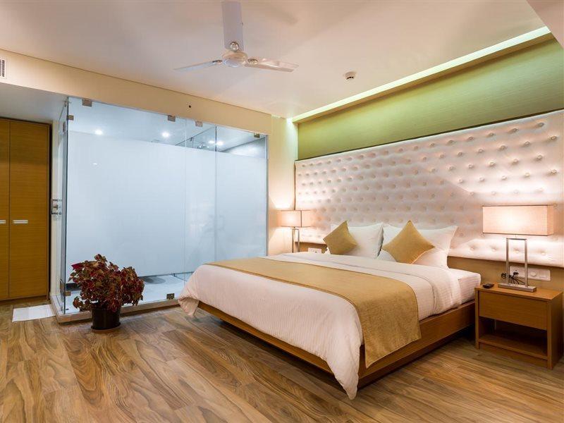Classic Grande,A Member Of Radisson Imphal Exterior foto